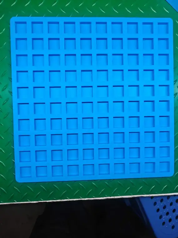 100-Cavity Square Grid Mold food-contact silicone gummy mold