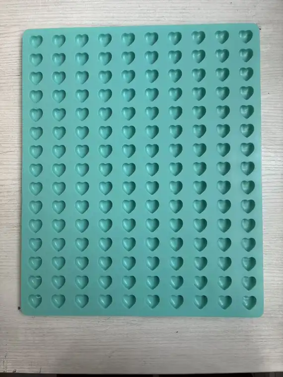 150-Cavity Heart Mold food-contact silicone gummy mold
