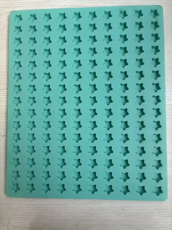 150-Cavity Star Mold food-contact silicone gummy mold