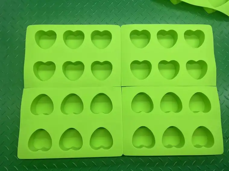 Heart Mold food-contact silicone gummy mold